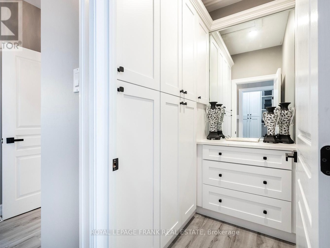 24 GILSON POINT PLACE, Lake Scugog
