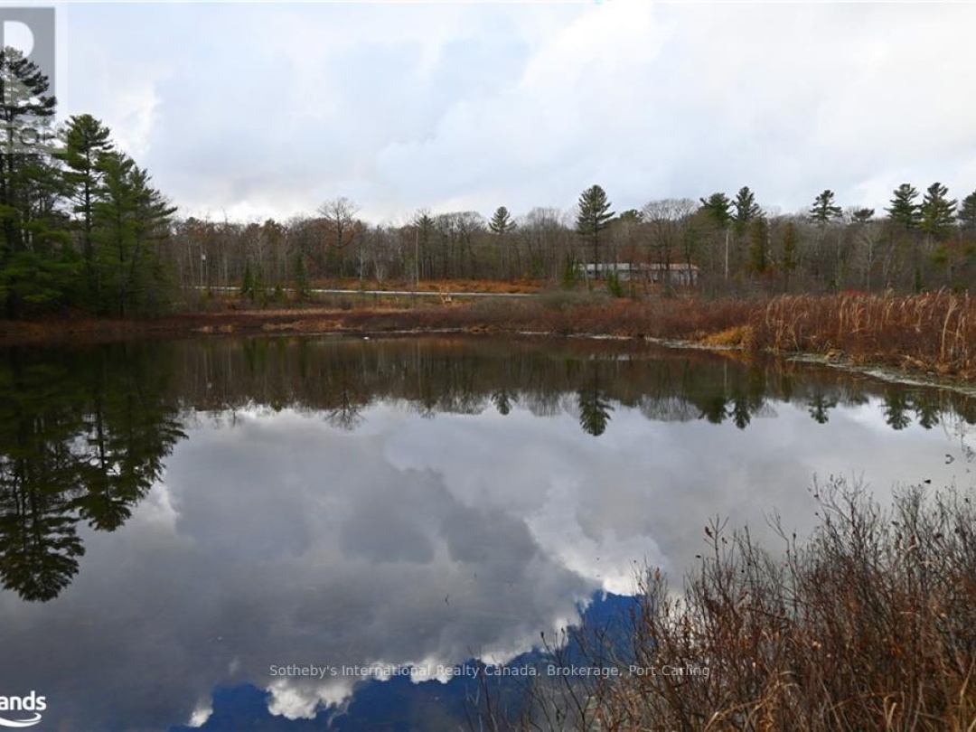 25 Lake Ridge Road, Bell Lake