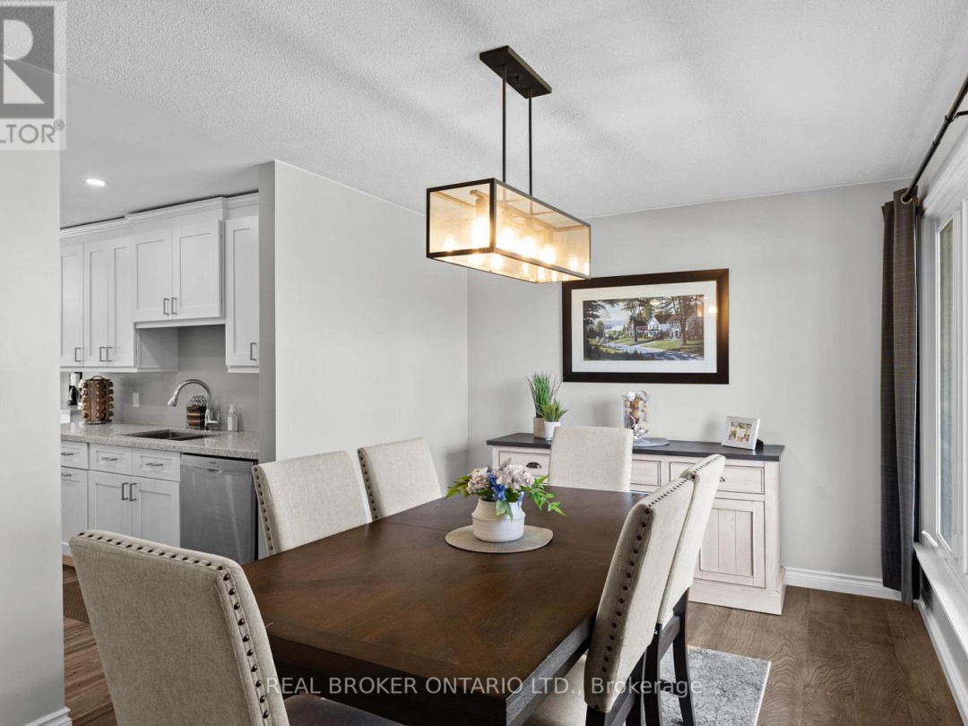 32 OLD SCOTIA PLACE, 