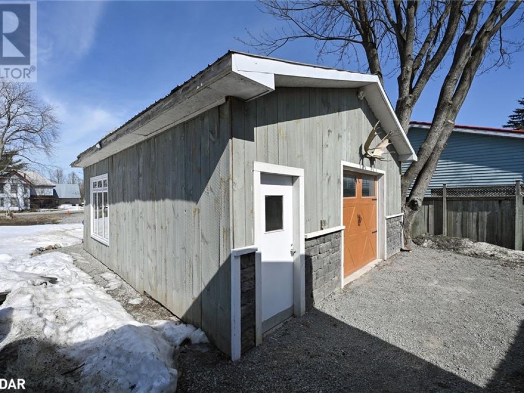 5653 12 Highway, Ramara