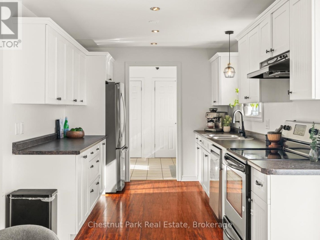 39 GOLF COURSE ROAD, 