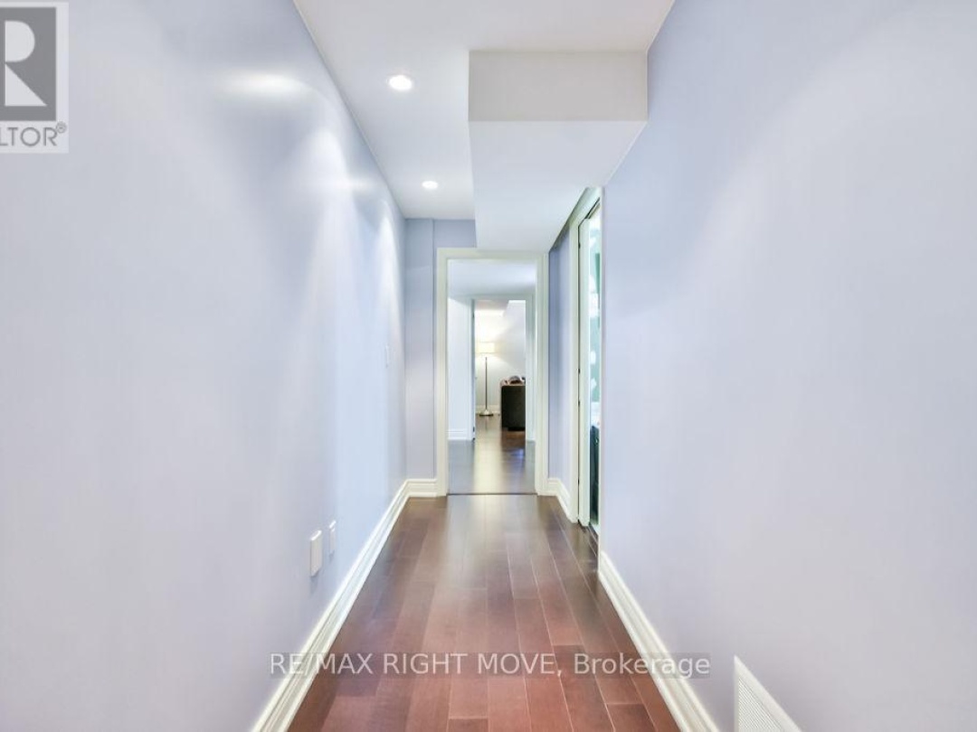 28 10 Invermara Court, Lake Simcoe