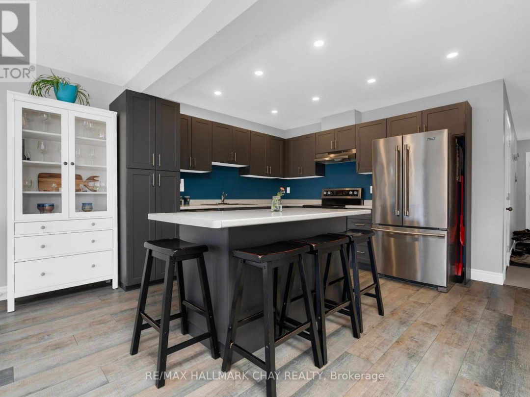 14 NICOLE PARK PLACE, 