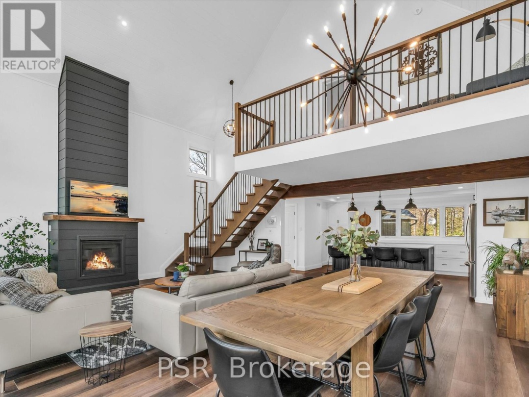 1028 Marshall Drive, Pine Lake
