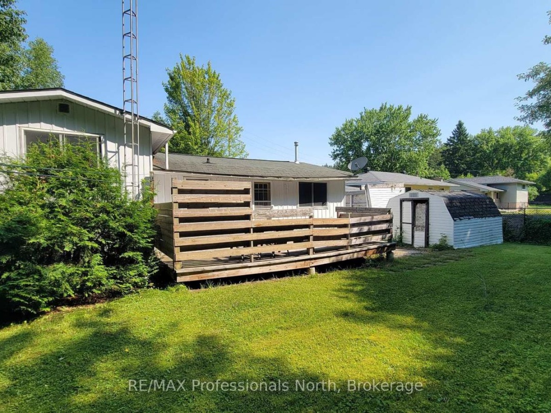 21 MEADOW PARK DRIVE, 