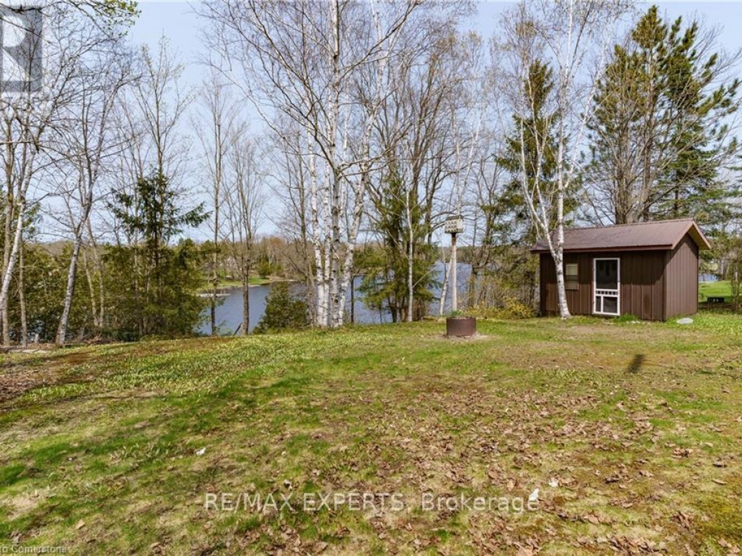 86 STONEY ROAD, Manitouwabing Lake