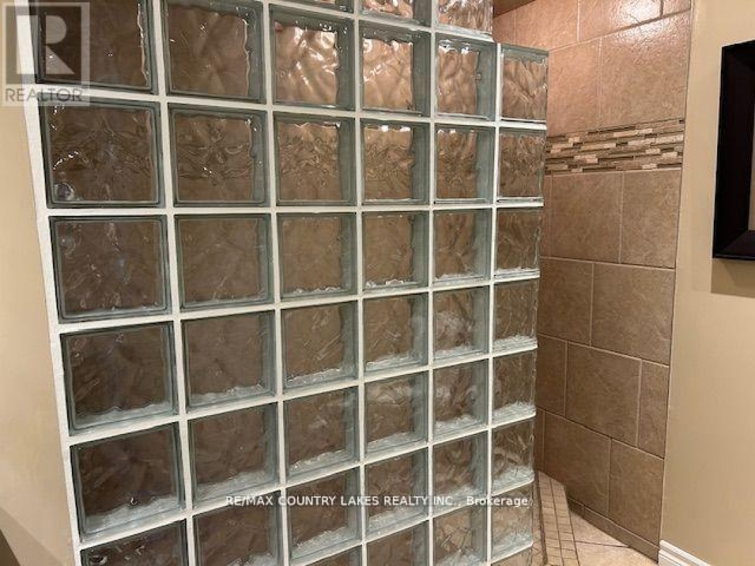 6 - 30 LAGUNA PARKWAY, 