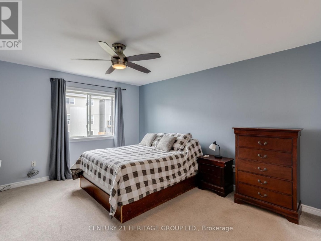 64 - 800 WEST RIDGE BOULEVARD, 