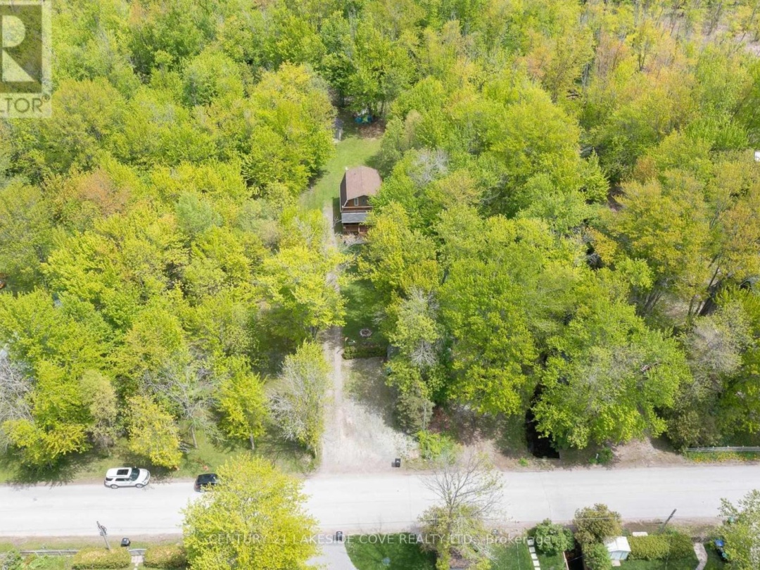 2597 Lakeshore Drive, Ramara