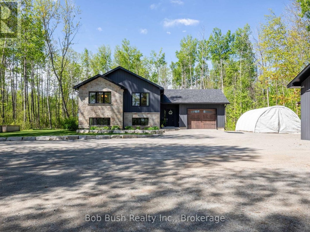 4 Davis Drive, Georgian Bay