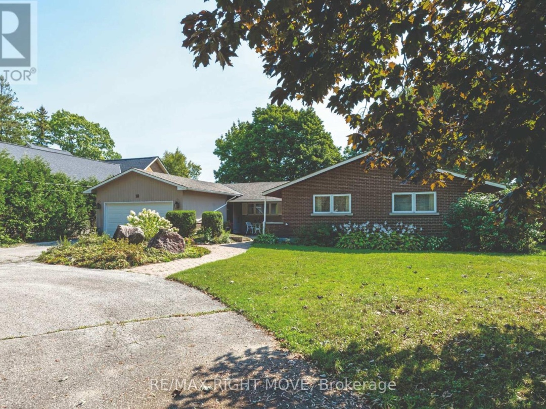 18 MAPLE DRIVE, 