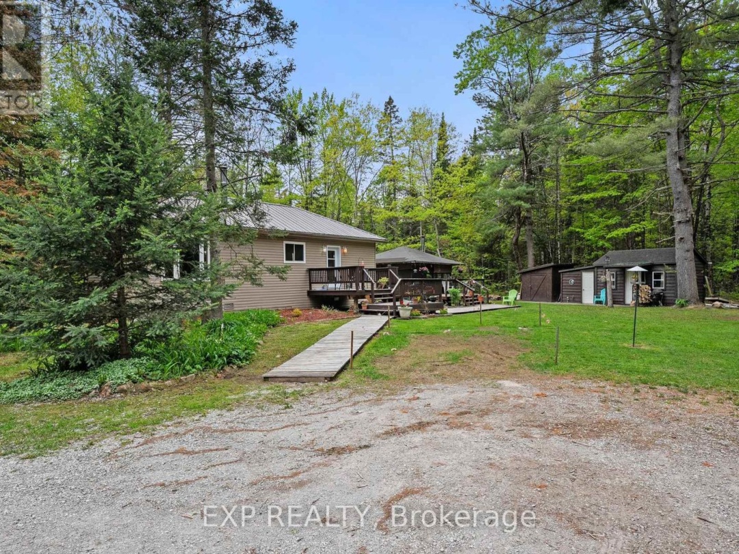 6566 PIONEER VILLAGE LANE, Ramara
