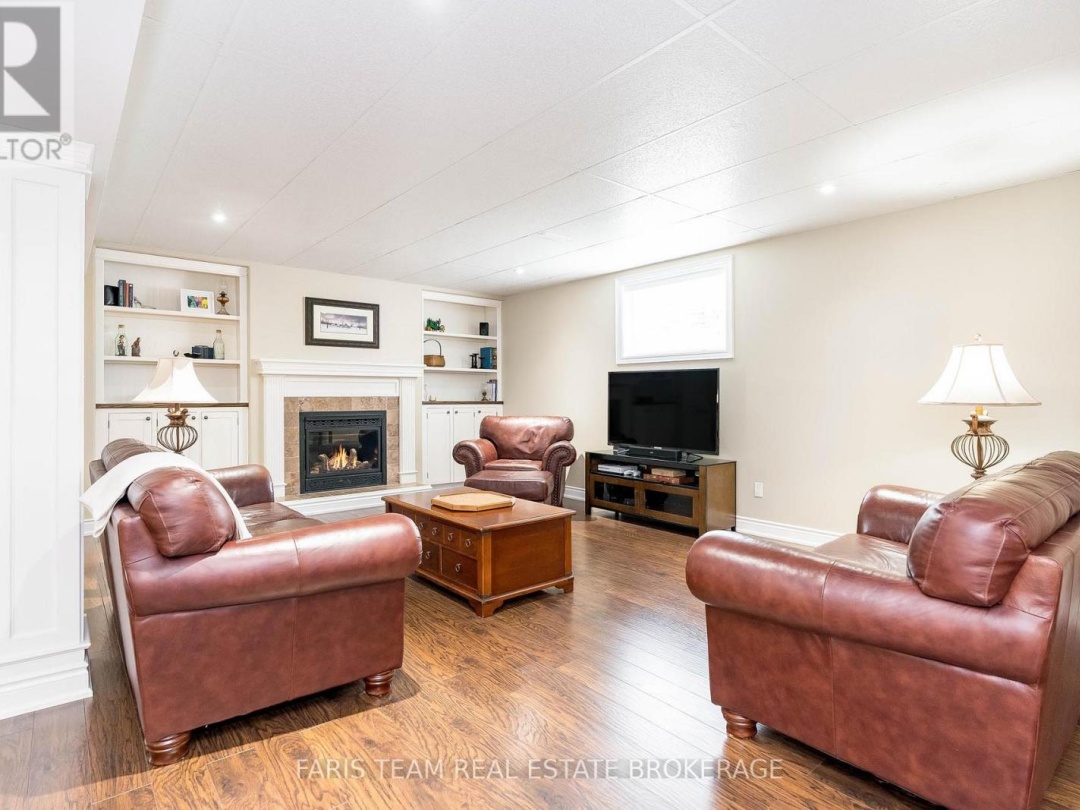 1962 ELANA DRIVE, 