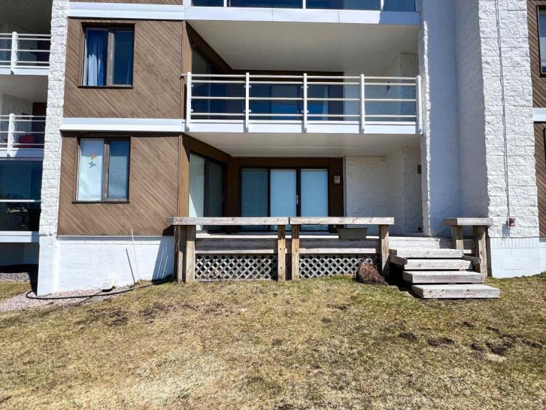 2C 20 Ryder Drive, McDougall