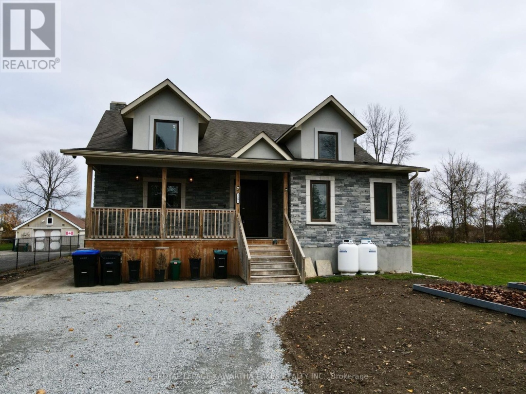 2501 Lakeshore Drive, Lake Simcoe