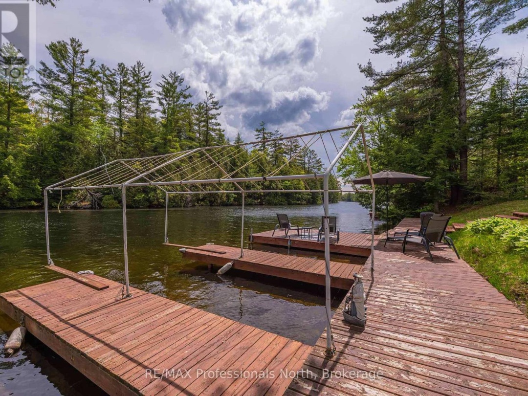 24 RELAX AVENUE, 