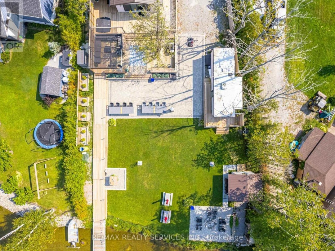 28 ELDONIA ROAD, Canal Lake