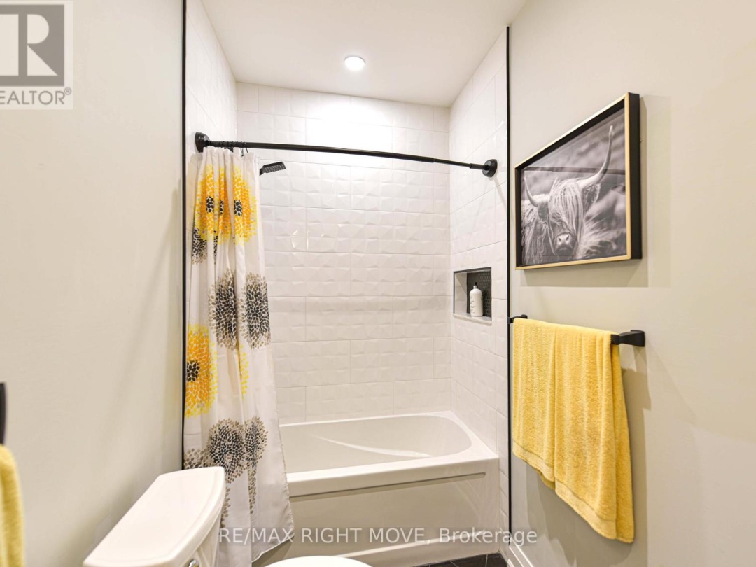 2272 Monck Road, Ramara
