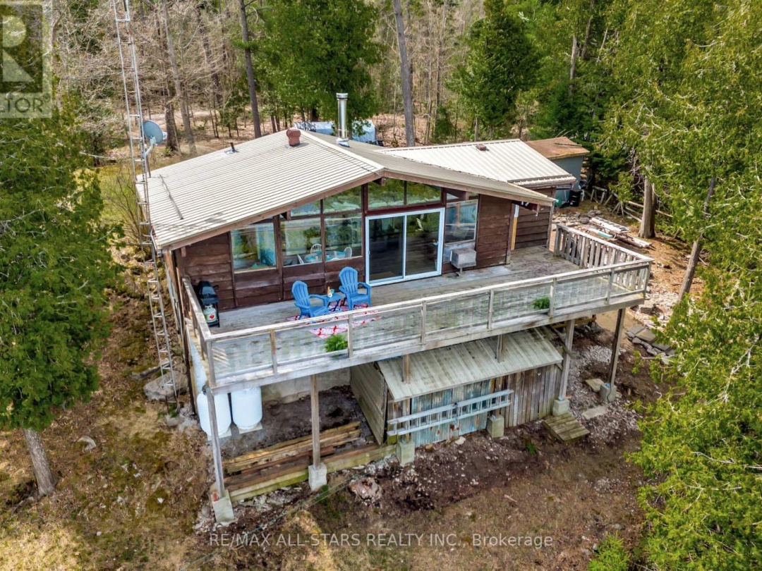 149 Lakeside Drive, Four Mile Lake
