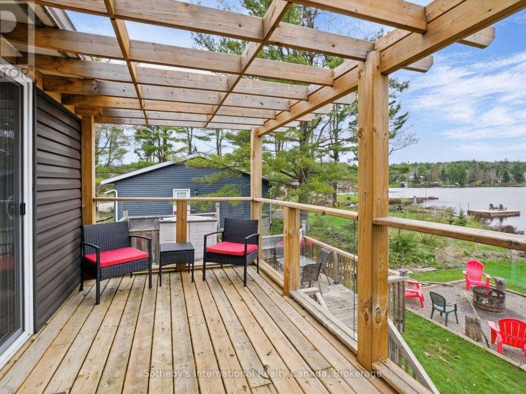 1041 Conservation Road, Doe Lake