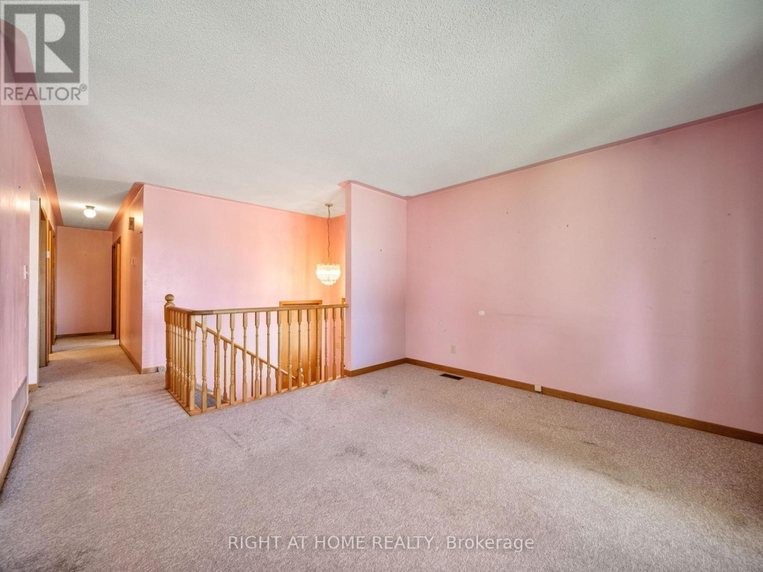 8 CHRISTINE PLACE, 