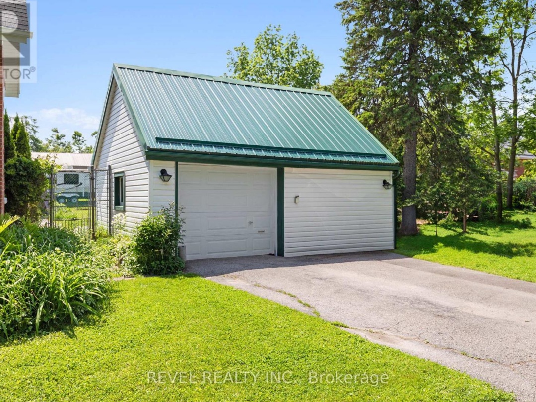 100 NAPPADALE STREET, 