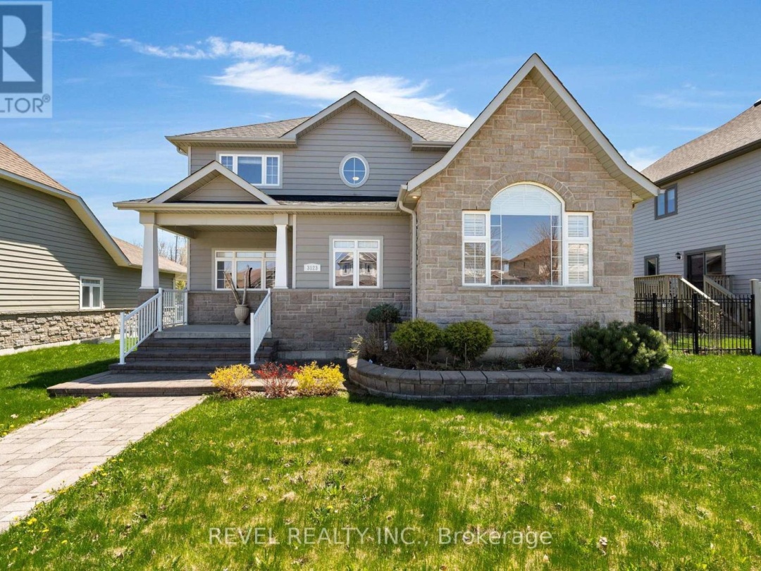 3123 STONE RIDGE BOULEVARD, Orillia