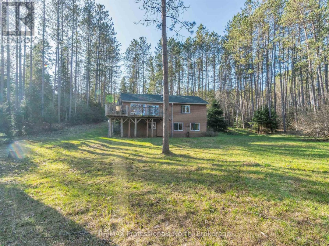 1273 Williamsport Road, Big East Lake