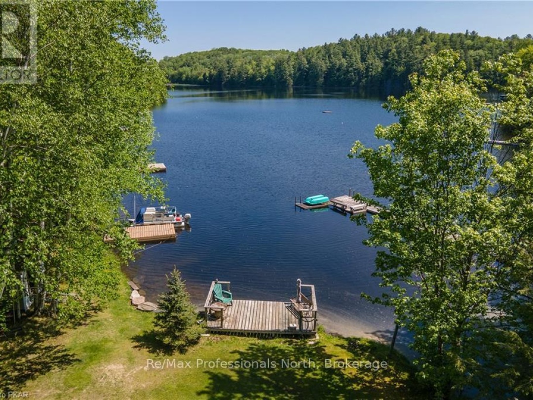 1272 Little Bob Lake Road, Little Bob Lake