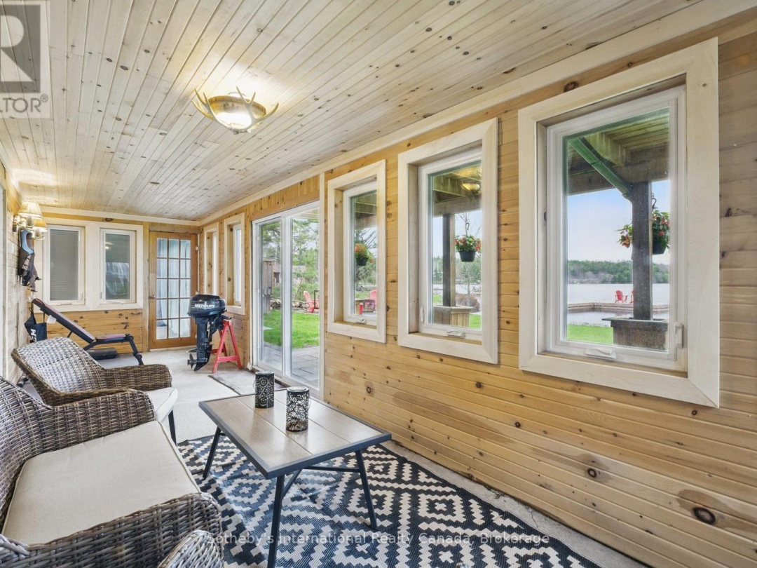 1041 Conservation Road, Doe Lake