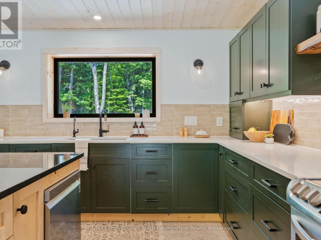 1592 BUCKSLIDE ROAD, 