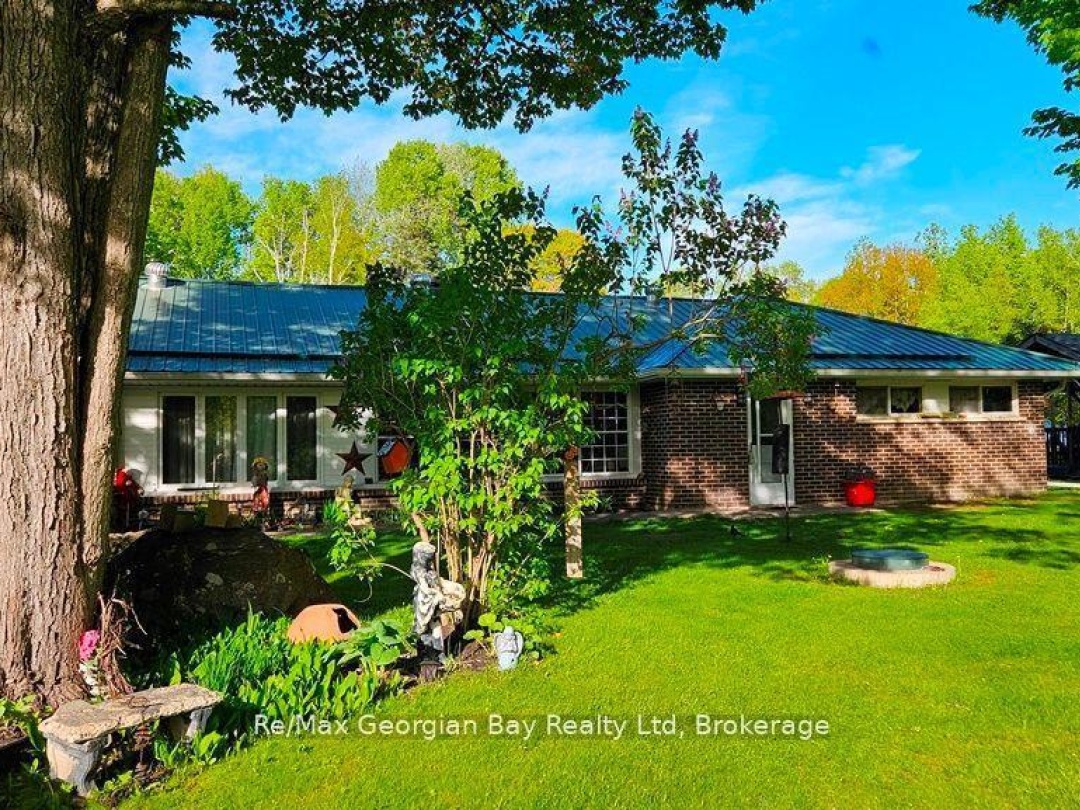 295 DUCK BAY ROAD, 