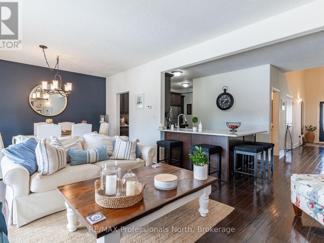 13 - 68 WEBB CIRCLE, 
