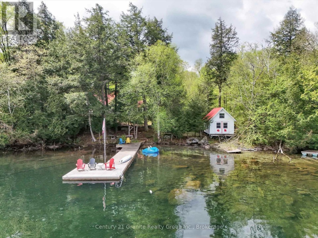 1120 S Clear Lake Road, Clear Lake