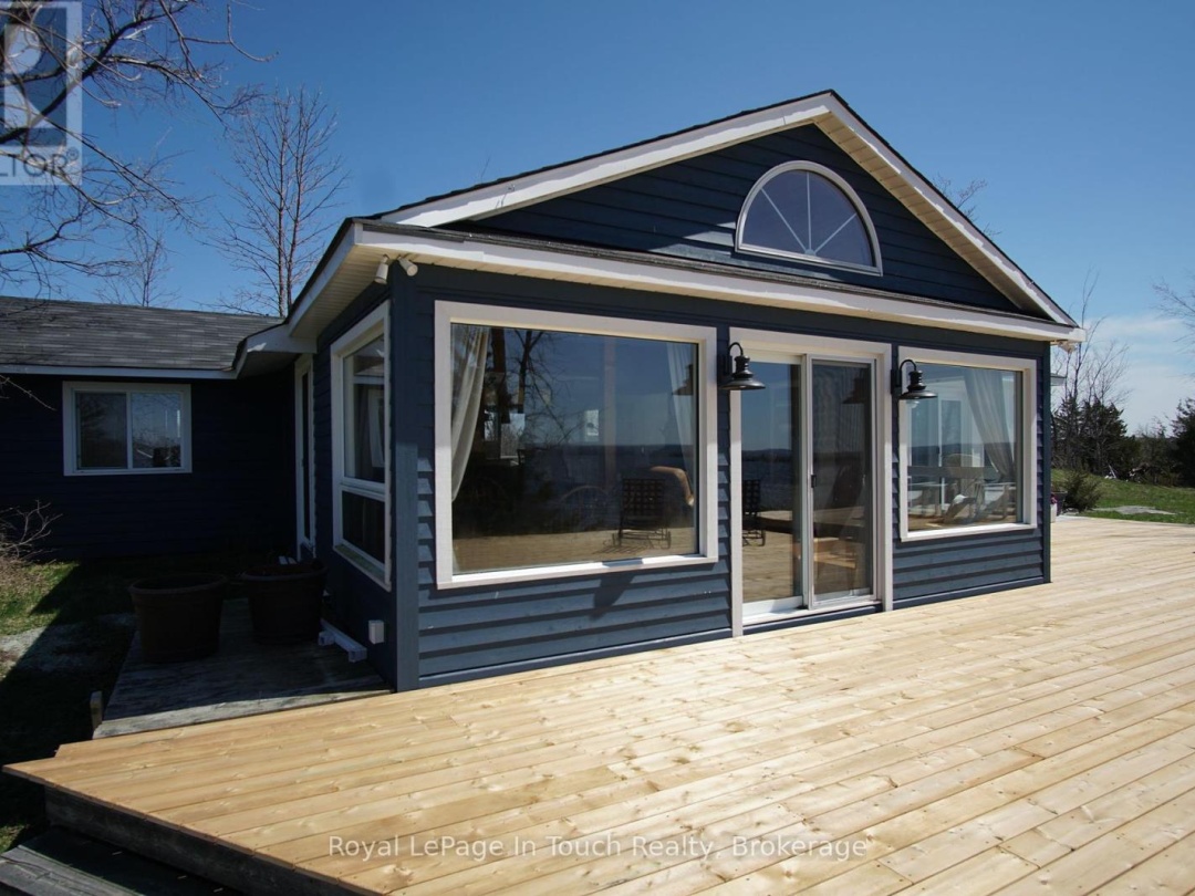 2 Island 130, Georgian Bay