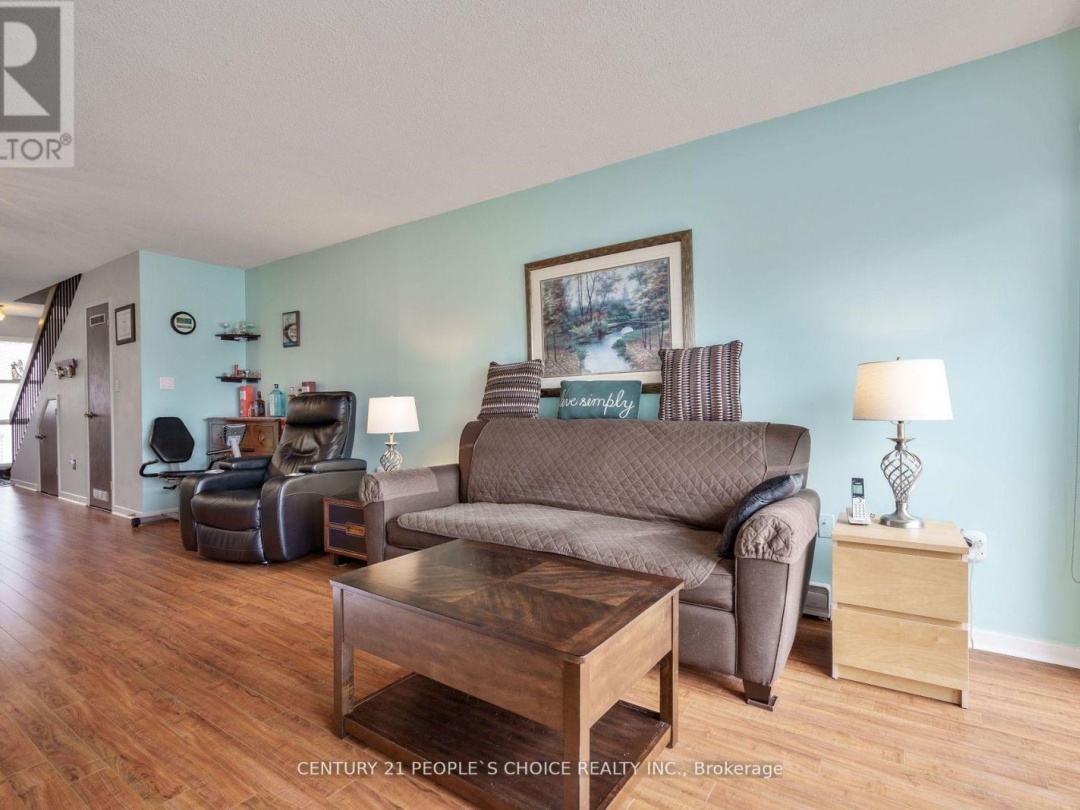 3 4 Paradise Boulevard, Lake Simcoe