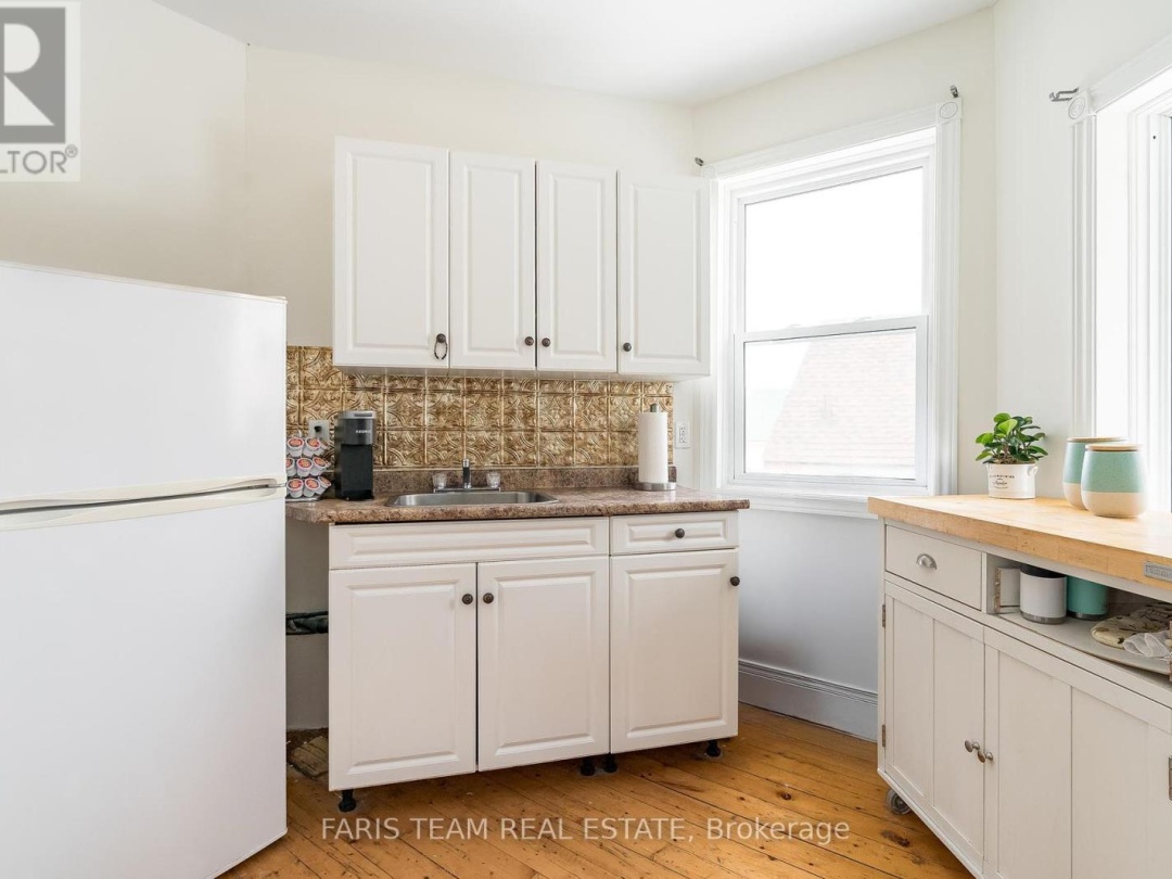 56 Barrie Road, Orillia