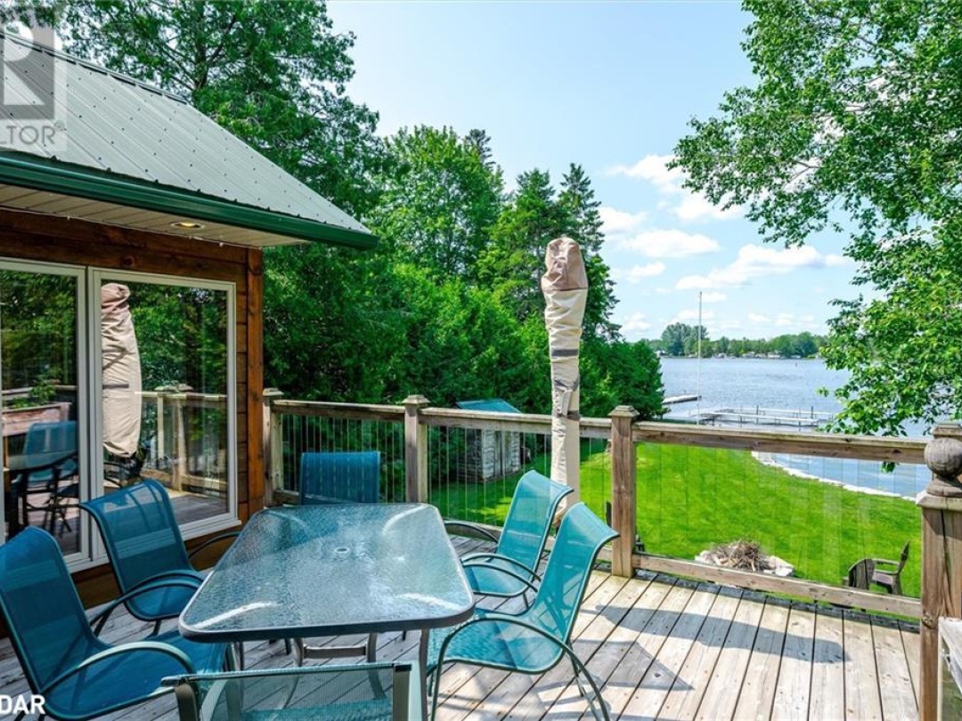 48 Sturgeon Glen Road, Sturgeon Lake