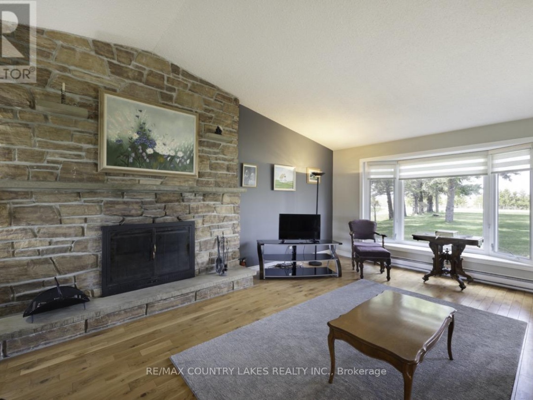 1389 Canal Road, Talbot Lake