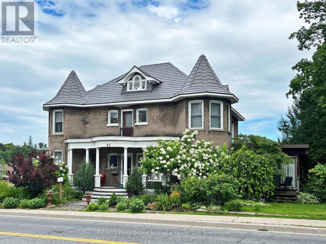 43 Church Street, Parry Sound