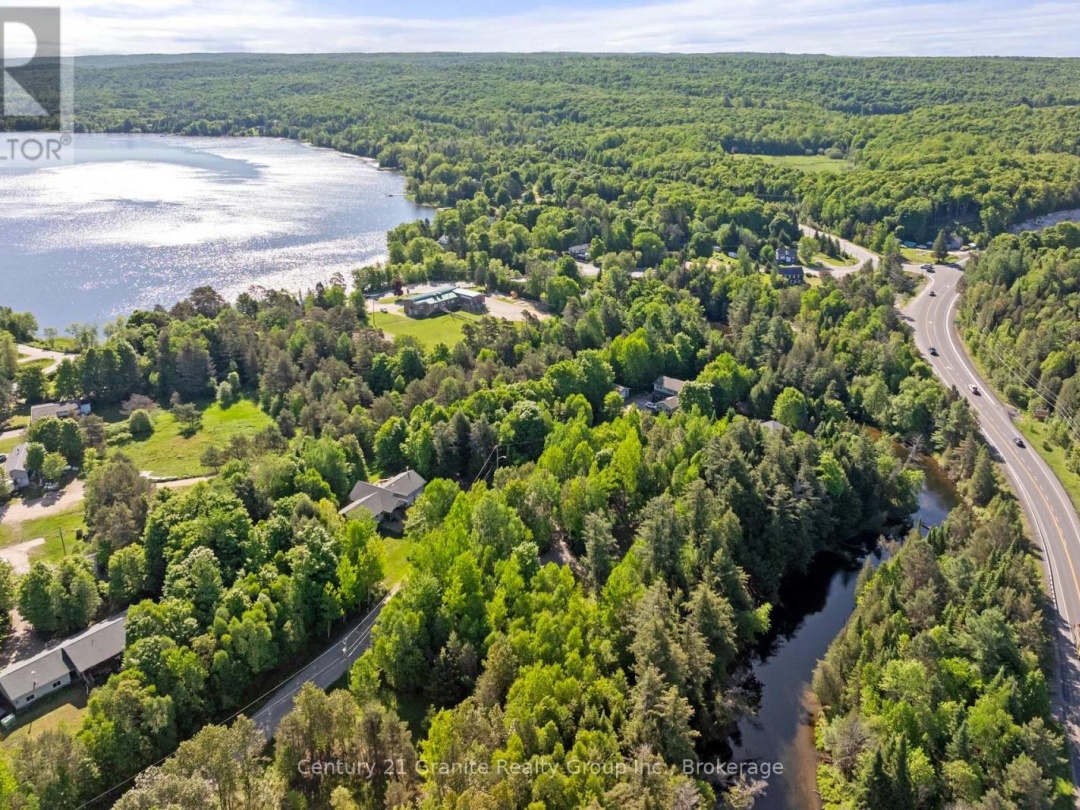 1042 Suburban Court, Gull Lake