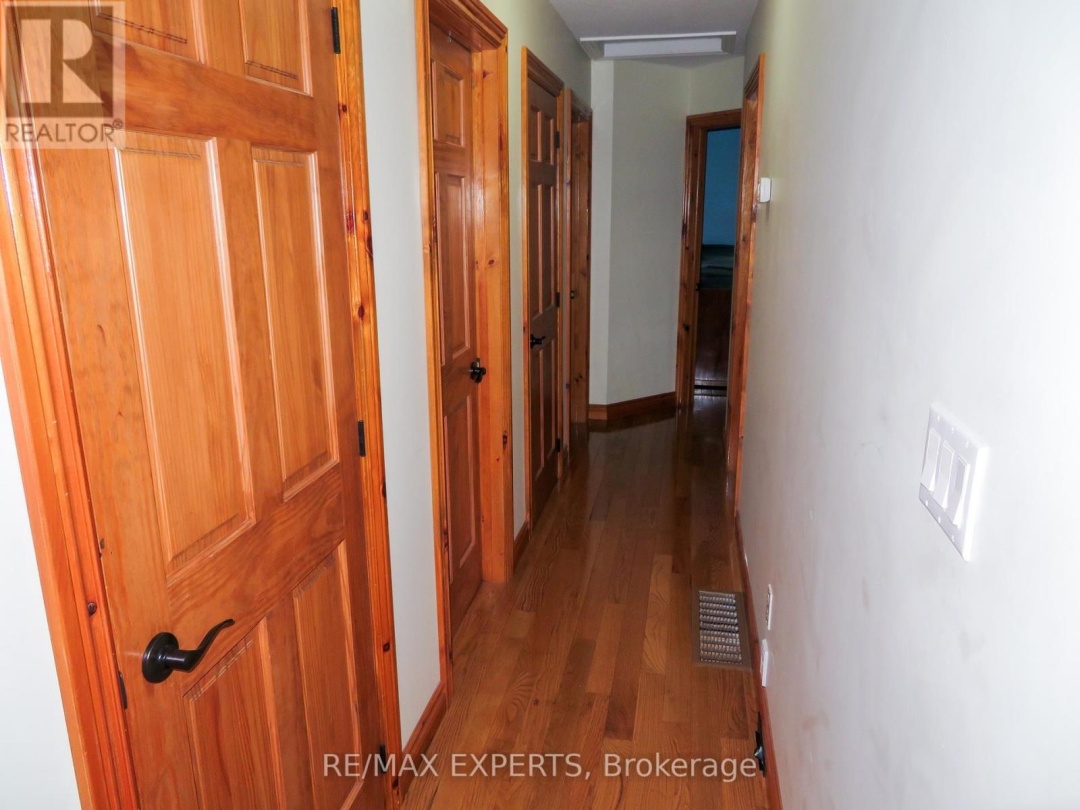 3771 HARRY'S LANE, 