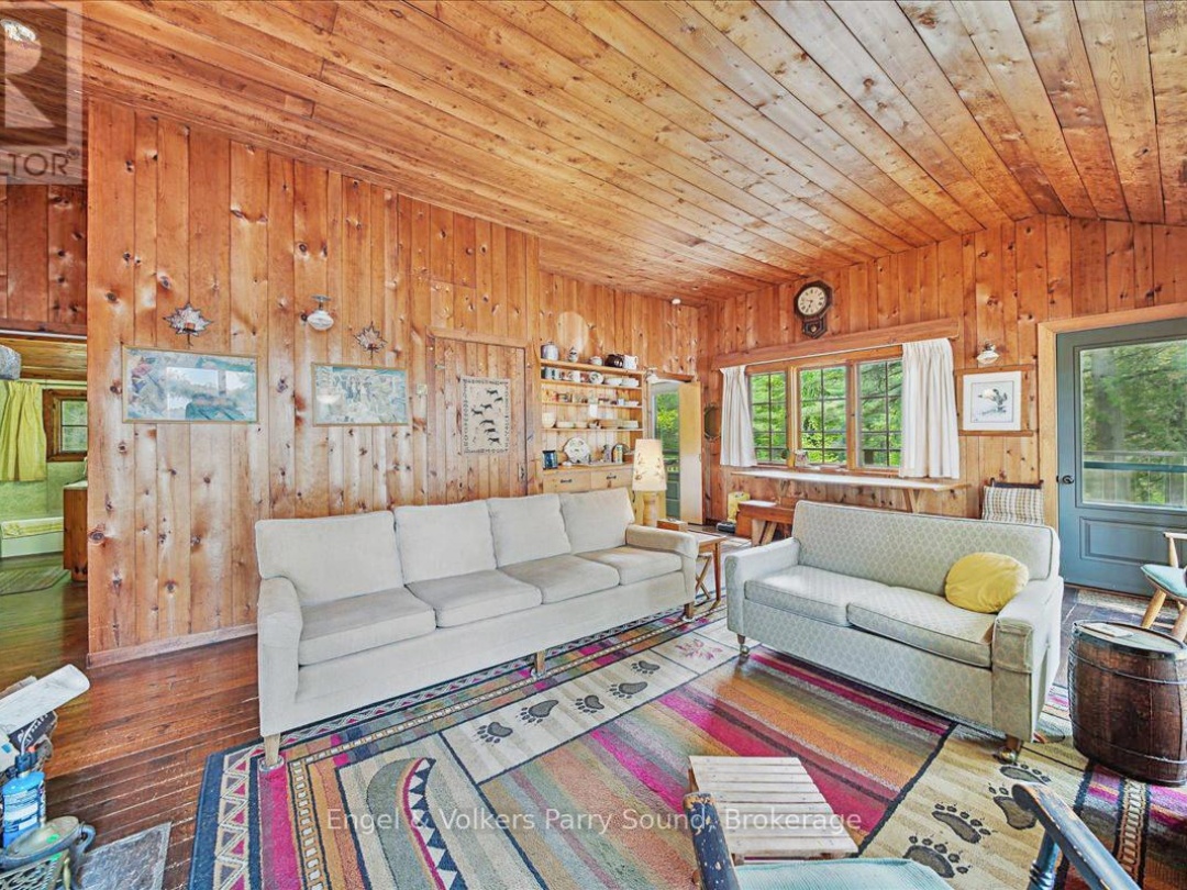 53 BIRDWOOD LANE, Harris Lake