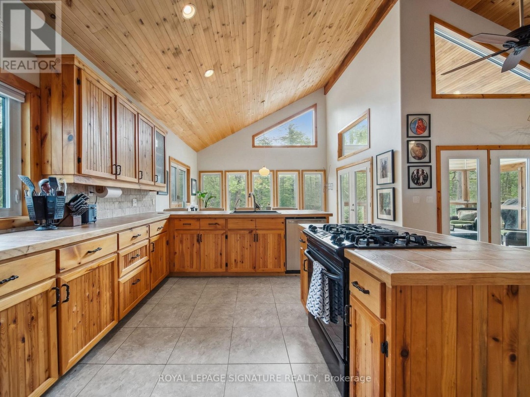 3309 Riverdale Drive, Lake Simcoe