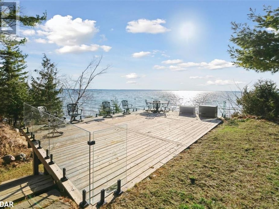 27440 Cedarhurst Beach Road, Lake Simcoe
