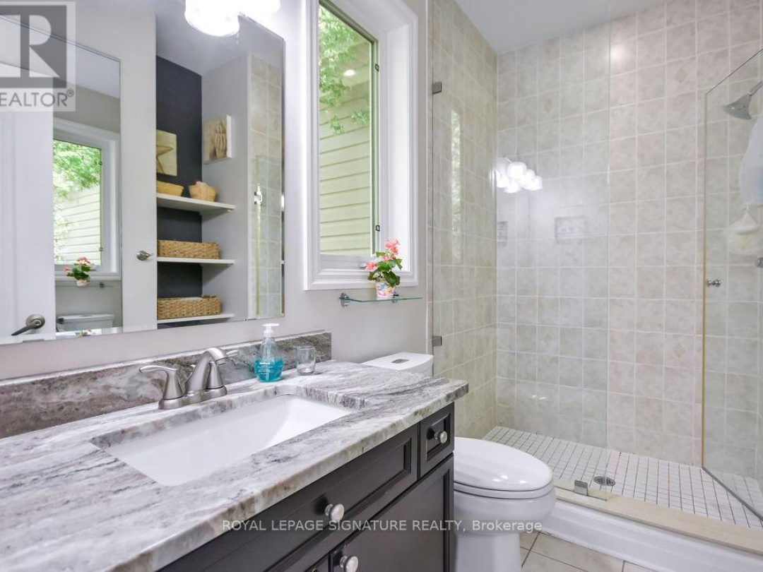 7 WINDSONG CRESCENT, 