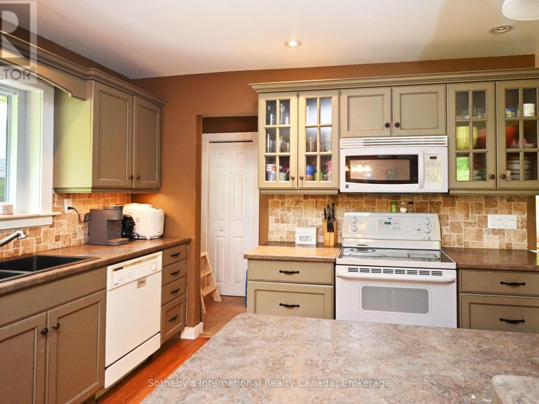 48 Miller Drive, McDougall