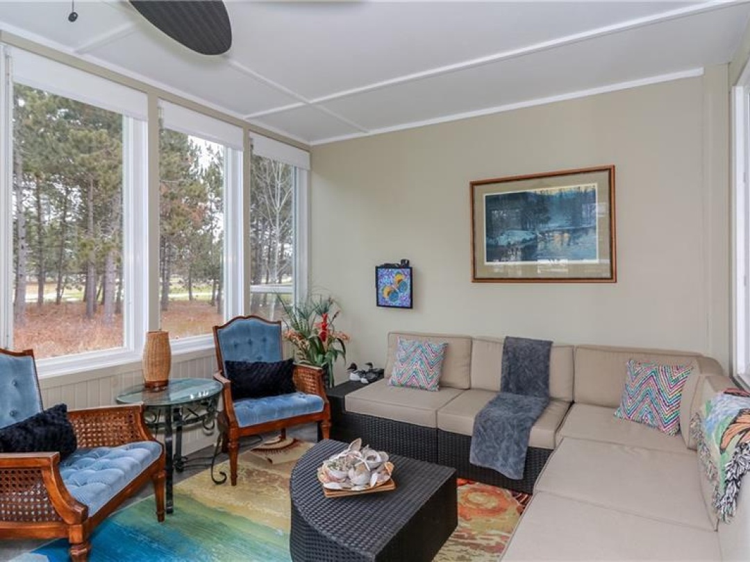 28 MASTERS Crescent, 