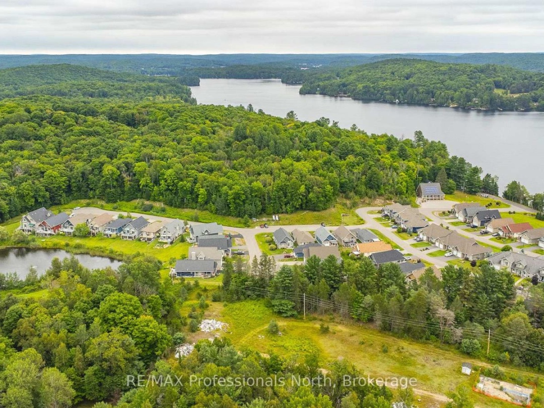 46 Webb Circle, Kashagawigamog Lake