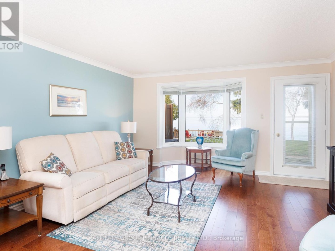 16 B90 Parklawn Boulevard, Lake Simcoe
